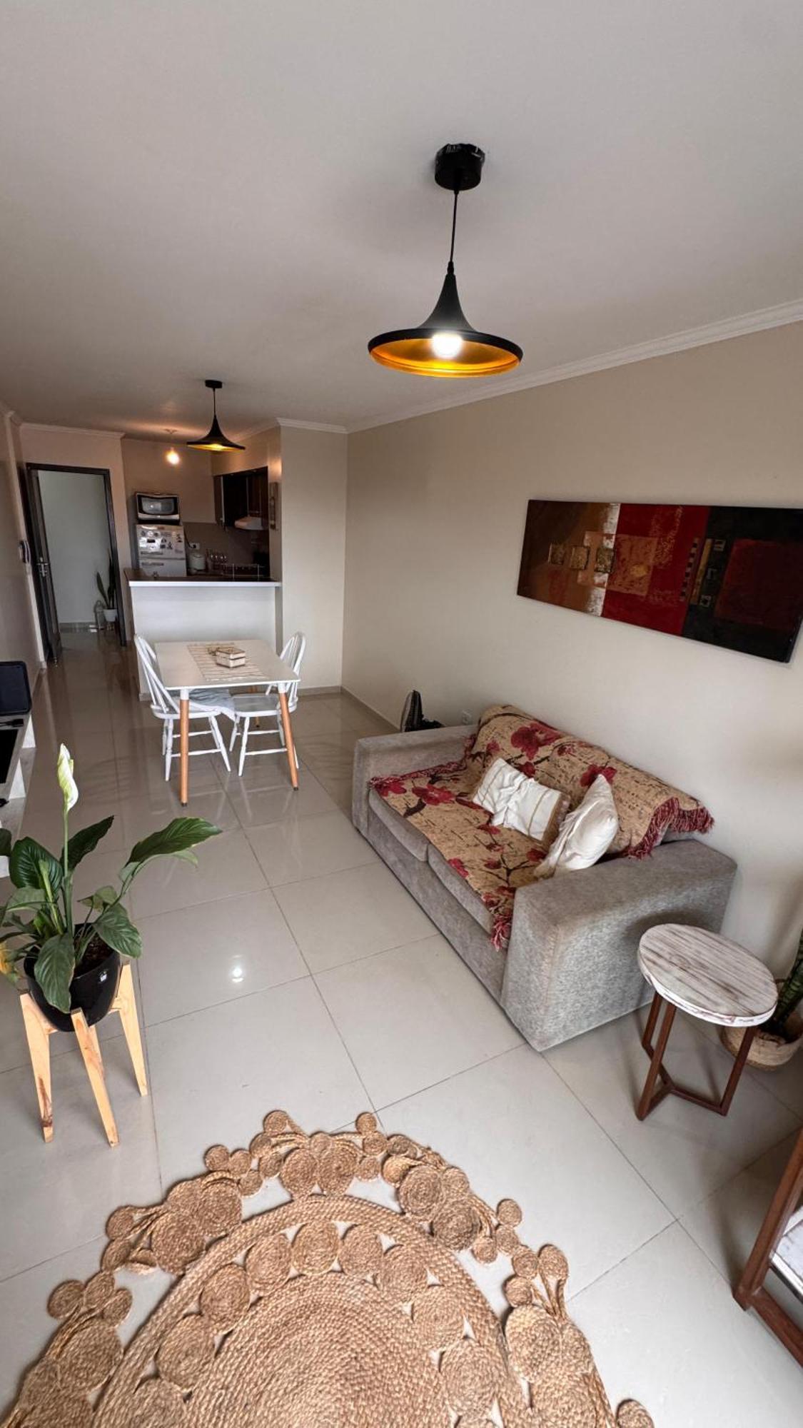 Departamento Centrico Con Balcon A La Calle Apartment